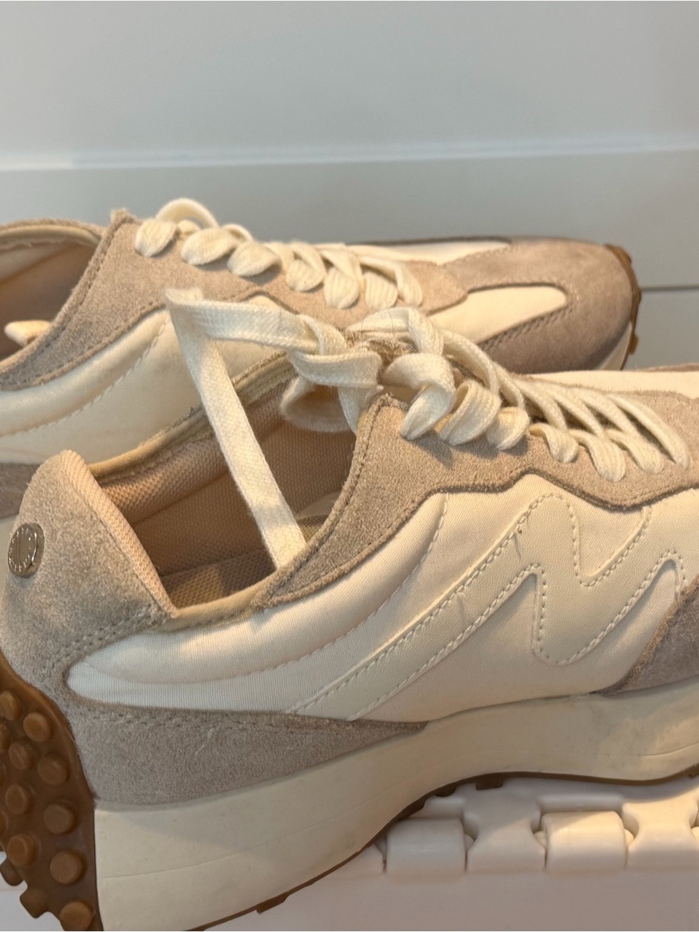 Steve Madden Cream Lace-Up Women's Sneakers